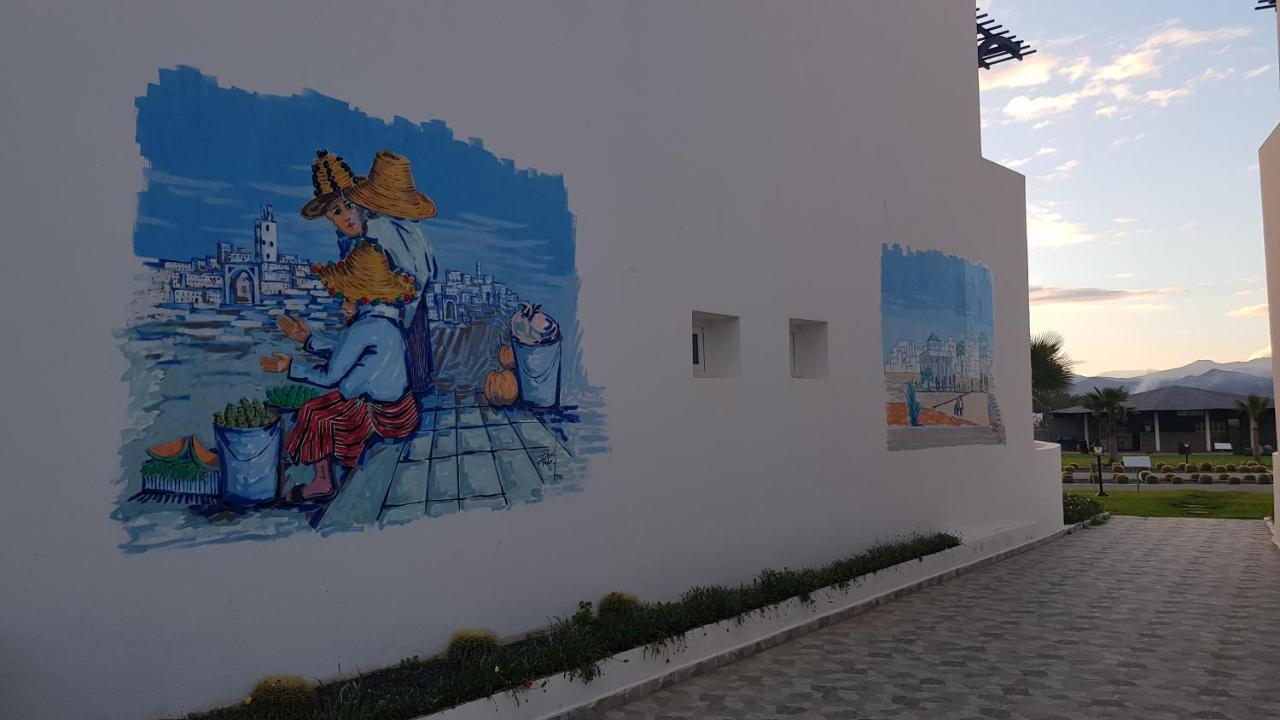 Appartement Charmante A Cabo Negro マルティル エクステリア 写真