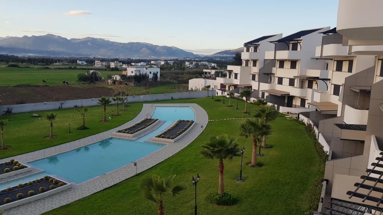 Appartement Charmante A Cabo Negro マルティル エクステリア 写真