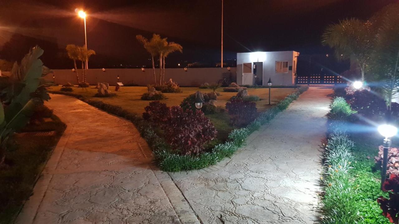 Appartement Charmante A Cabo Negro マルティル エクステリア 写真